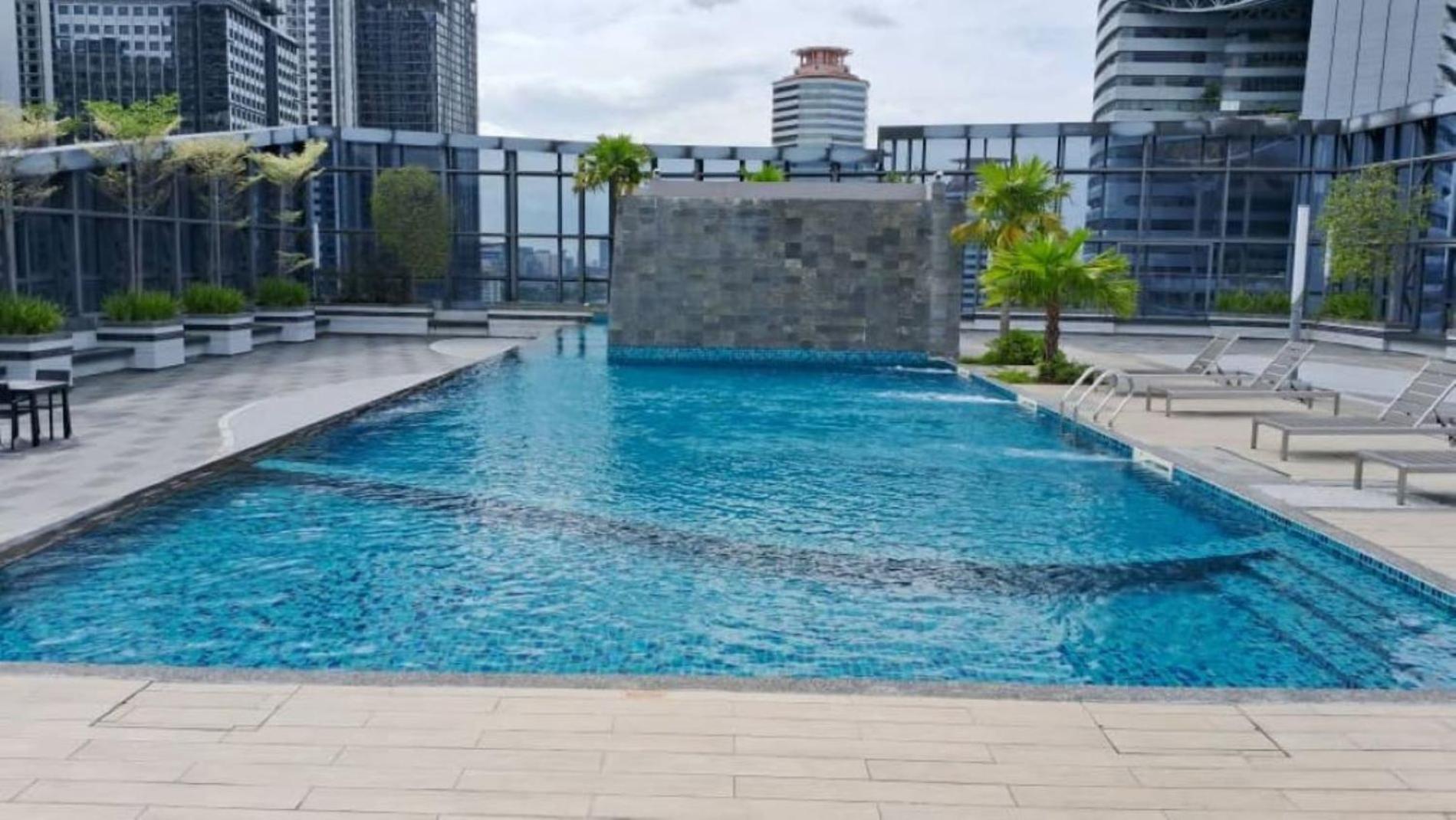 Imperial Regency Suites & Petaling Jaya Kuala Lumpur Exterior foto