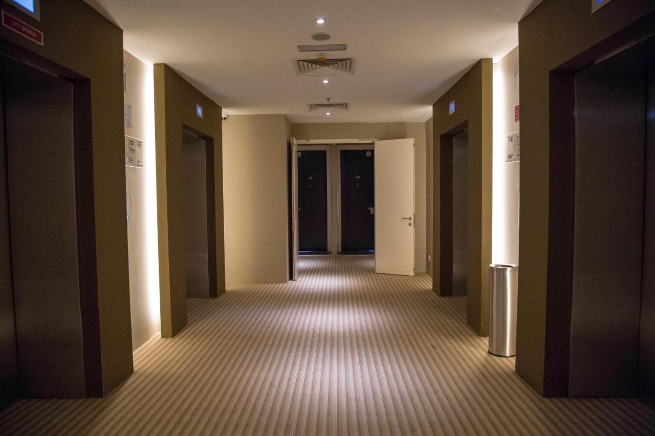 Imperial Regency Suites & Petaling Jaya Kuala Lumpur Exterior foto